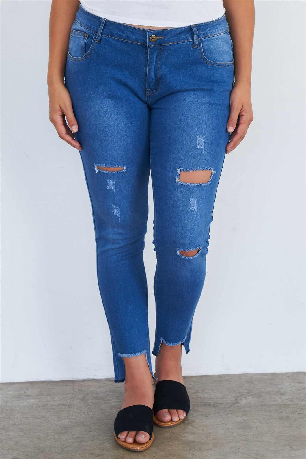 Plus Size Medium Blue Ripped Pants freeshipping - Quail Creek