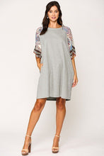 Load image into Gallery viewer, Solid Side Pocket Shift Dress freeshipping - Quail Creek
