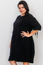 Load image into Gallery viewer, Plus Size Black Tie Sleeve Loose Midi Dress freeshipping - Quail Creek
