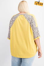 Load image into Gallery viewer, Soft Poly Cotton Animal Print Mix Loose Fit Top freeshipping - Quail Creek
