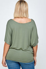 Load image into Gallery viewer, Solid Knit Top, With A Flowy Silhouette freeshipping - Quail Creek
