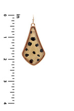 Load image into Gallery viewer, Animal Print Metal Tear Shape Earring freeshipping - Quail Creek
