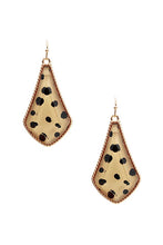 Load image into Gallery viewer, Animal Print Metal Tear Shape Earring freeshipping - Quail Creek
