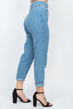 Load image into Gallery viewer, Double Button High-waisted Jeans
