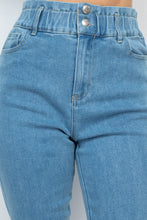 Load image into Gallery viewer, Double Button High-waisted Jeans
